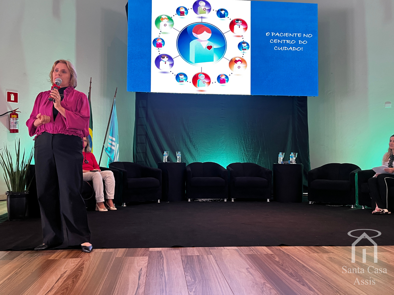 Santa Casa de Assis participa do IV Fórum de Educação Médica da FEMA